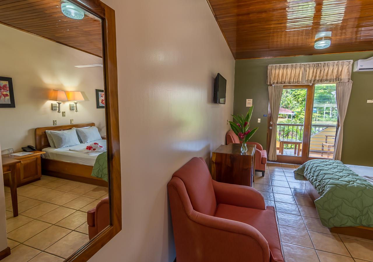 Hotel Manuel Antonio Eksteriør billede